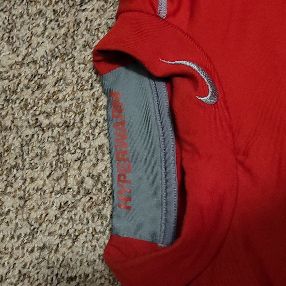 Nike - Picture 2 of 5